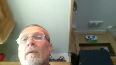 Rhett online show from 10.06.25