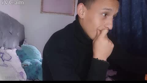 Snapshot of rey_masterhot chatting on 09.18.25 reymasterhot online show from 09.18.25