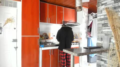 Snapshot of rey_masterhot chatting on 10.19.25 reymasterhot online show from 10.19.25