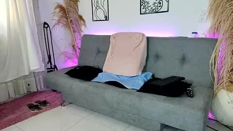 reymasterhot online show from 12.20.25