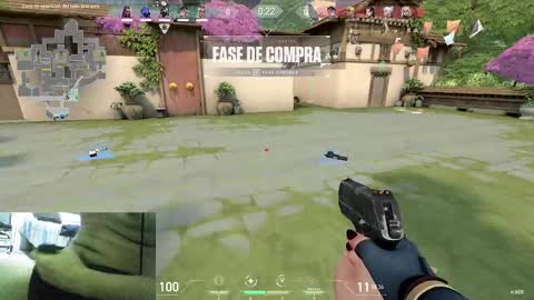 Snapshot of reynspen chatting on 09.17.25 Reynspen online show from 09.17.25