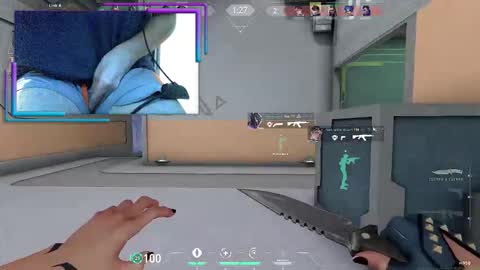 Snapshot of reynspen chatting on 10.31.25 Reynspen online show from 10.31.25