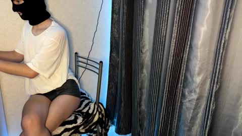 Snapshot of rhalgor chatting on 01.15.25 Rhalgor online show from 01.15.25