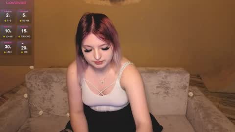 Snapshot of rheamoonn chatting on 03.30.26 Grace online show from 03.30.26