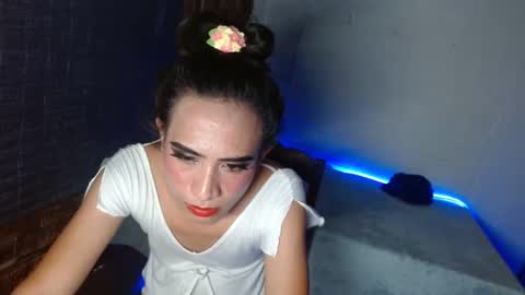 rhianesassy online show from 12.14.24