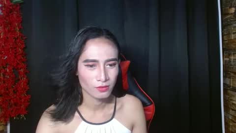 rhianesassy online show from 01.04.25