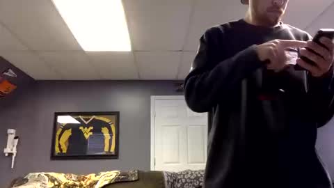 Snapshot of rhino28ab26 chatting on 10.14.25 Rhino online show from 10.14.25