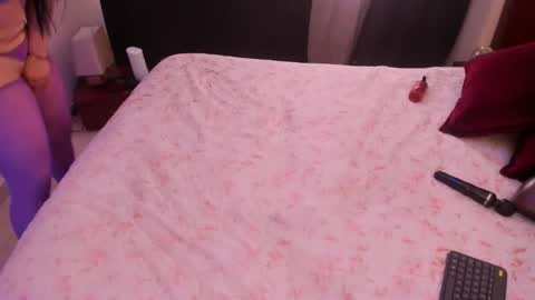 Rhonda online show from 10.22.25