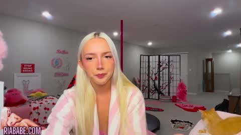 ria  online show from 10.14.25