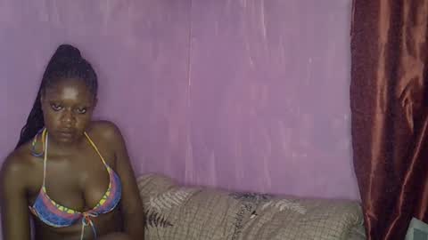 riana_sha online show from 02.18.25