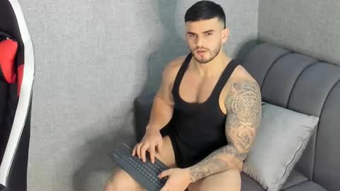 ricardogonzalez666 online show from 01.13.25