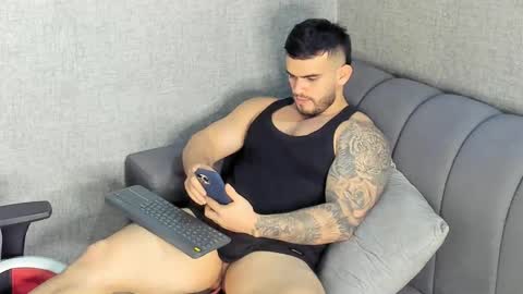 ricardogonzalez666 online show from 01.19.25