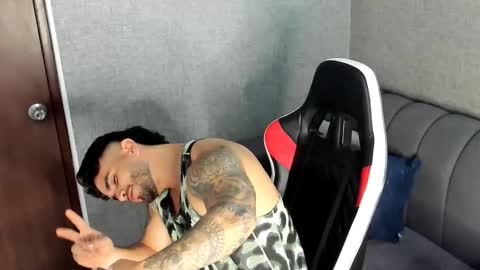 ricardogonzalez666 online show from 10.18.25