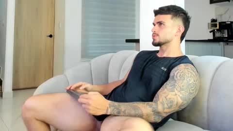 ricardogonzalez666 online show from 04.15.26