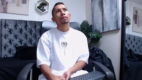 richar_voller online show from 12.08.24