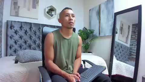 Snapshot of richar_voller chatting on 07.10.26 richar_voller online show from 07.10.26