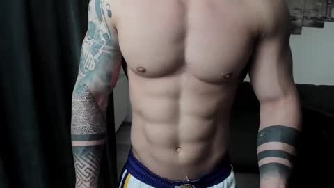 Snapshot of richarddarell chatting on 02.04.26 RichardDarell online show from 02.04.26