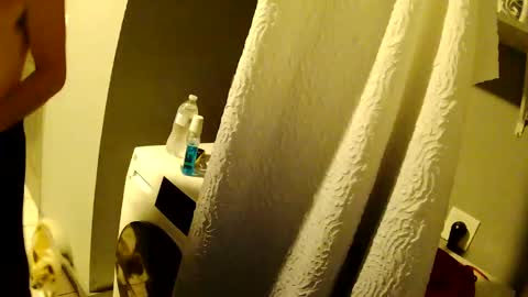 richierich813 online show from 10.05.25