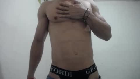 rickcumhot13 online show from 10.31.25