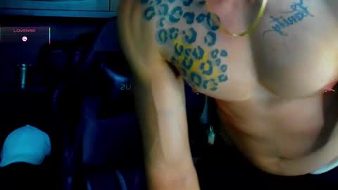 Snapshot of rickg_oficial chatting on 09.26.25 RICKG online show from 09.26.25