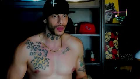 Snapshot of rickg_oficial chatting on 10.20.25 RICKG online show from 10.20.25