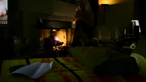 PINK HOLE TWINK online show from 10.20.25