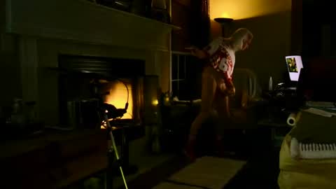 PINK HOLE TWINK online show from 11.13.25