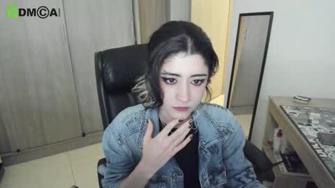 Snapshot of rickydicot_13 chatting on 10.04.25 RickyDicot 13 online show from 10.04.25