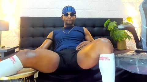 RicoBrowm online show from 02.05.25