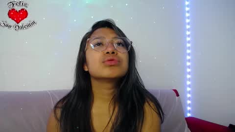 Snapshot of ricura_mily chatting on 02.23.25 milena online show from 02.23.25