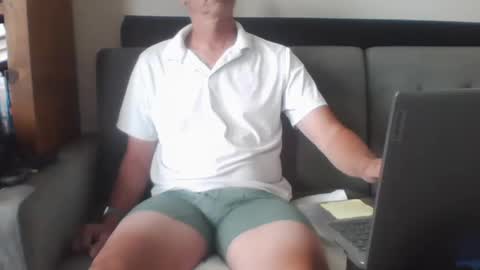 Snapshot of ridemehigh1 chatting on 10.13.25 ridemehigh1 online show from 10.13.25