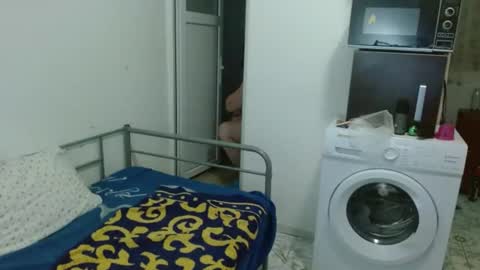 Snapshot of ridemerafsuzana chatting on 02.17.25 Ridemeraf online show from 02.17.25