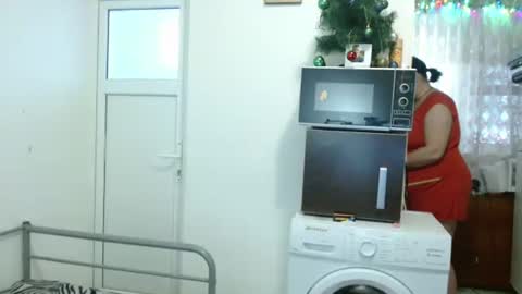 Snapshot of ridemerafsuzana chatting on 03.11.25 Ridemeraf online show from 03.11.25