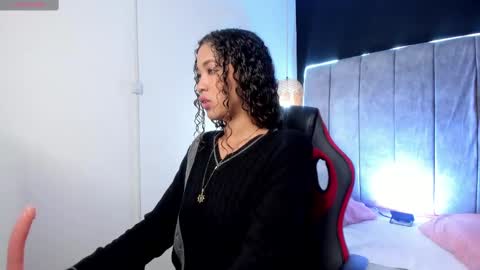 Rihanna  online show from 03.04.25