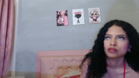 rihanna_fentyy online show from 09.15.25