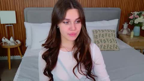 Rihanna online show from 11.12.25