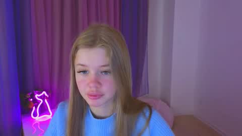 Snapshot of riinaaa chatting on 10.08.25 Rina online show from 10.08.25