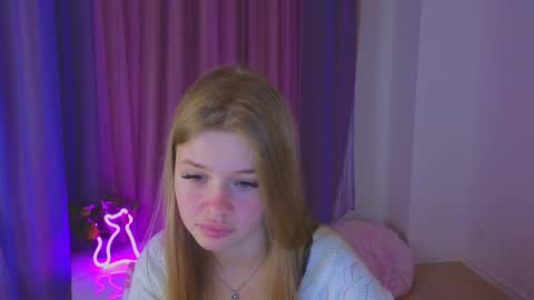 Snapshot of riinaaa chatting on 10.09.25 Rina online show from 10.09.25