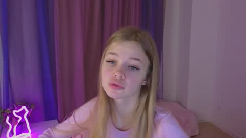 Rina online show from 11.05.25