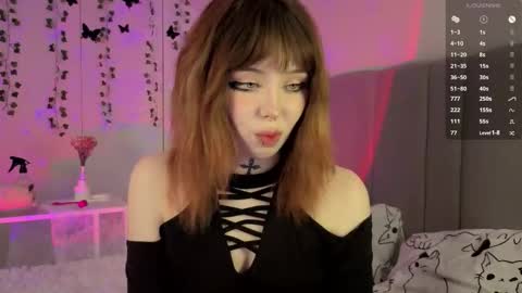 Sofia online show from 11.23.25