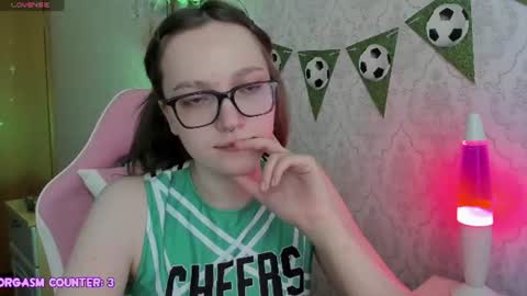 My name is Riley Like my broadcast pls 3 online show from 06.25.26