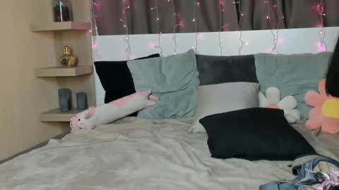 Emily online show from 02.20.25