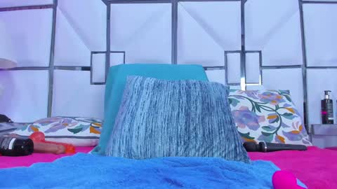 Riley online show from 02.05.25