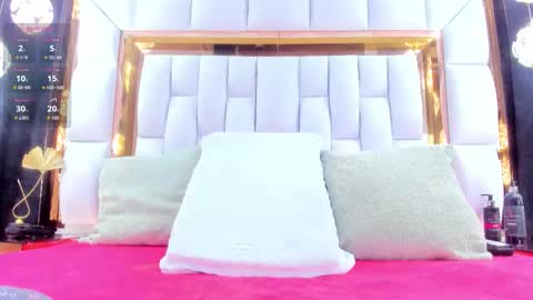 Riley online show from 11.15.25