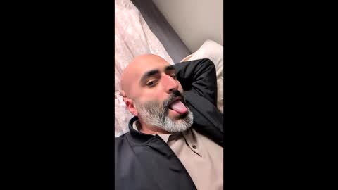 Snapshot of rim_ming_champ chatting on 04.03.26 rim_ming_champ online show from 04.03.26