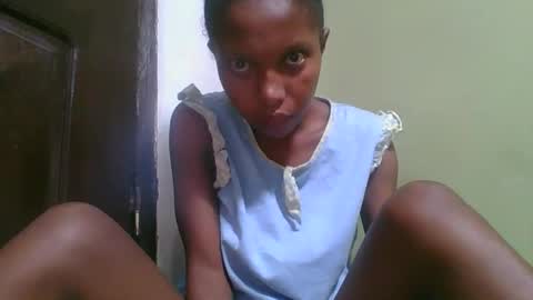 Snapshot of rinah654271 chatting on 02.11.26 rinah654271 online show from 02.11.26