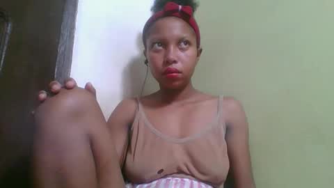 Snapshot of rinah654271 chatting on 03.16.26 rinah654271 online show from 03.16.26