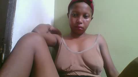 Snapshot of rinah654271 chatting on 03.18.26 rinah654271 online show from 03.18.26