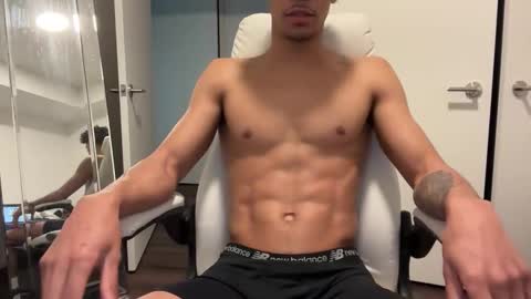rippedguy4l online show from 05.13.26