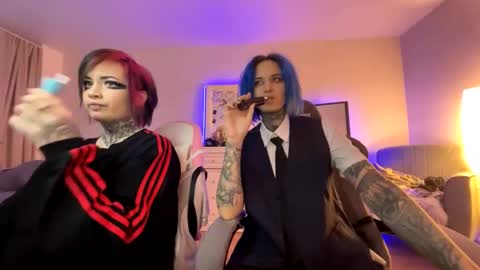 Snapshot of ripper_66 chatting on 12.21.24   DianaBrite            fansl y online show from 12.21.24